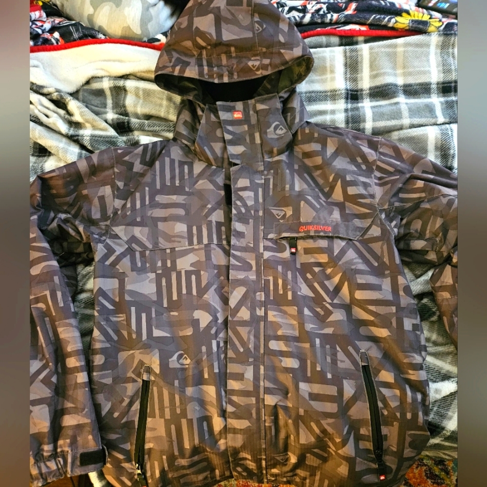 Quiksilver | Snowboarding Jacket, Size Large
